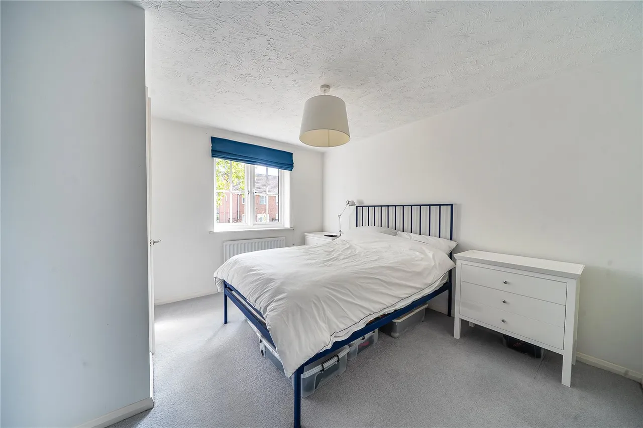 Marsh Gardens, Hedge End, SO30, photo 11