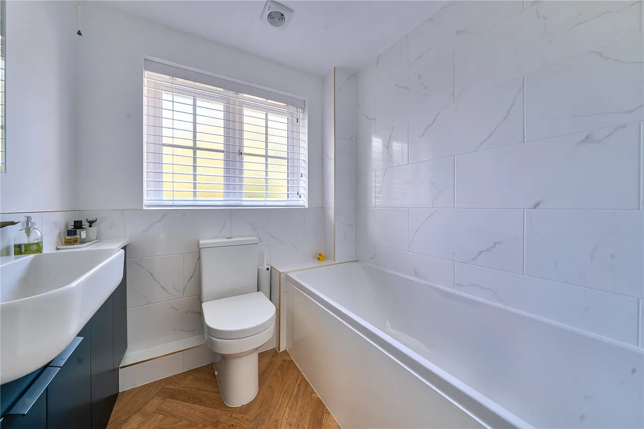 Marsh Gardens, Hedge End, SO30, photo 14