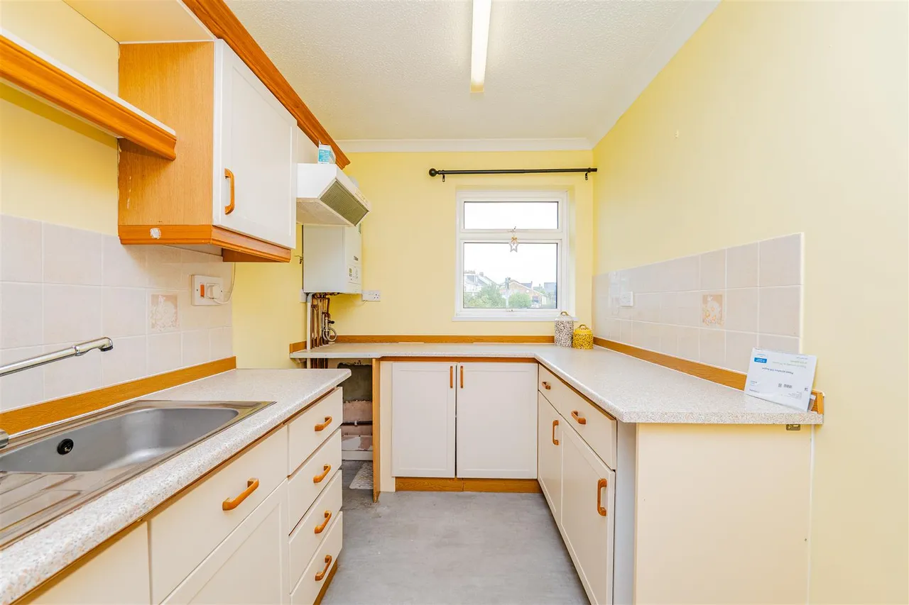 Wyndham Street, Barry, CF63 4EL, photo 7