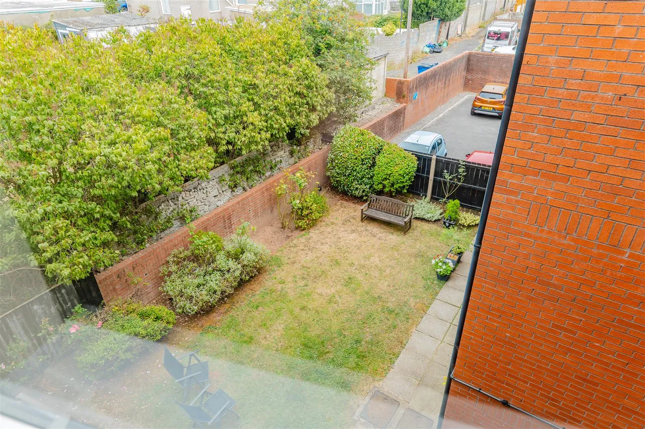 Wyndham Street, Barry, CF63 4EL, photo 15