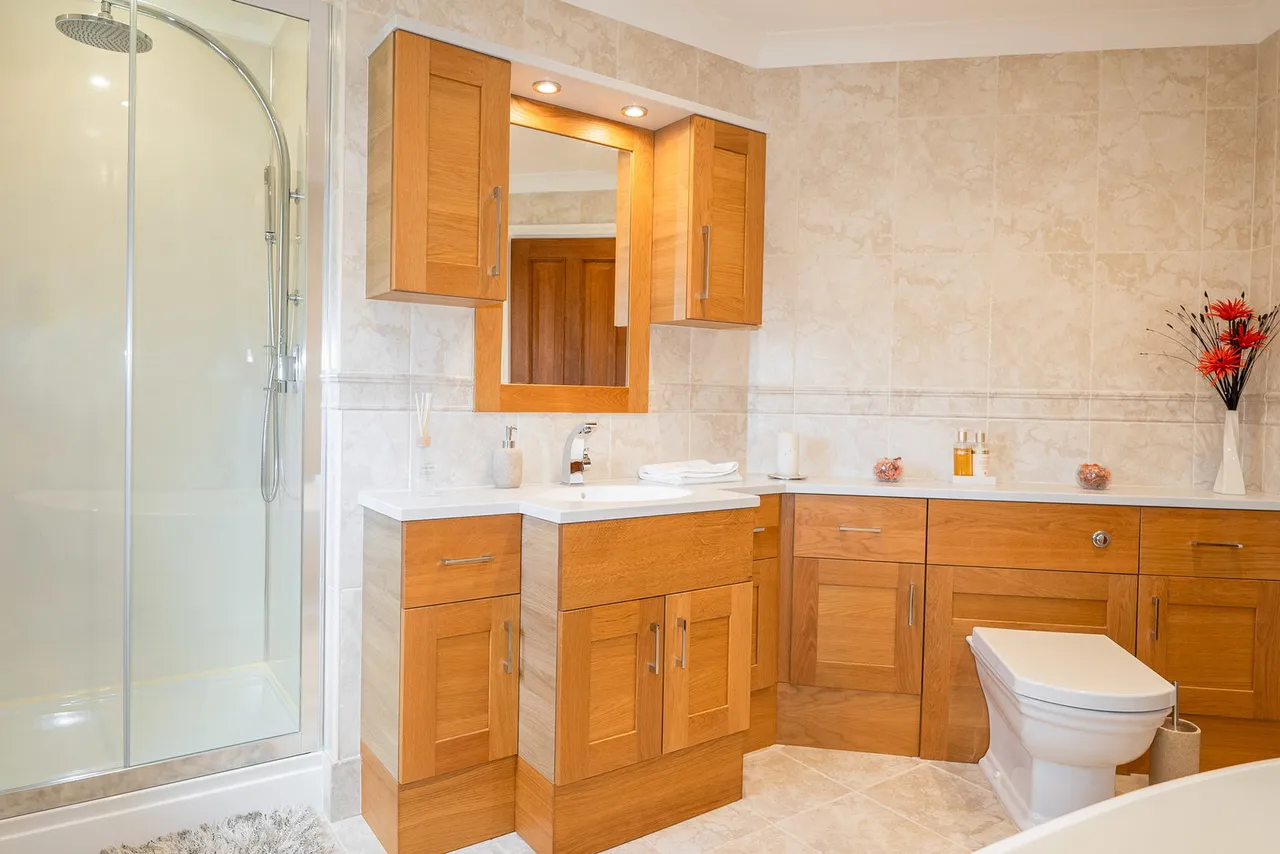Cwmtawe Road, Ystradgynlais, photo 25