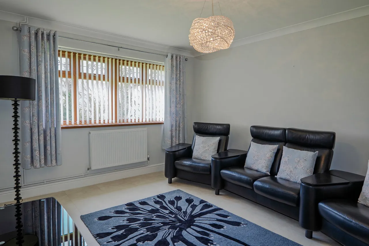 Cwmtawe Road, Ystradgynlais, photo 12