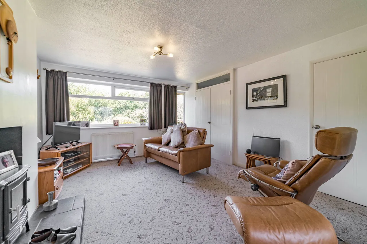 Tamar Way, Heywood, photo 4
