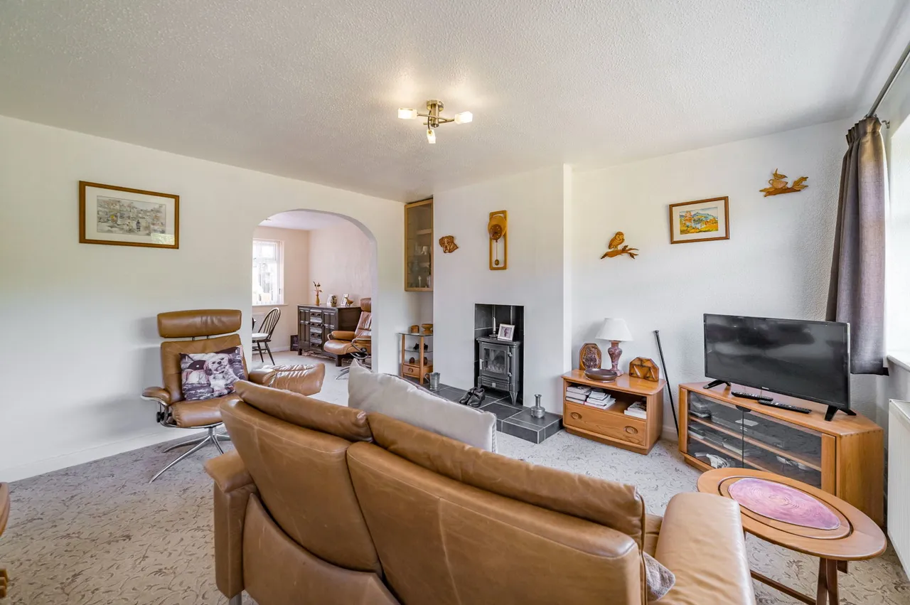 Tamar Way, Heywood, photo 5