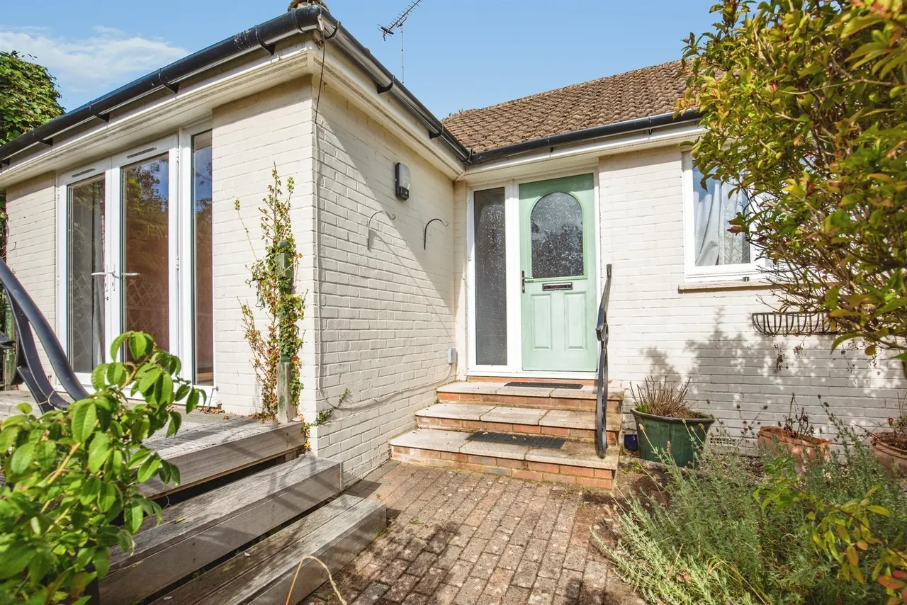 3 bed house for sale — New Cut, Westfield, Hastings