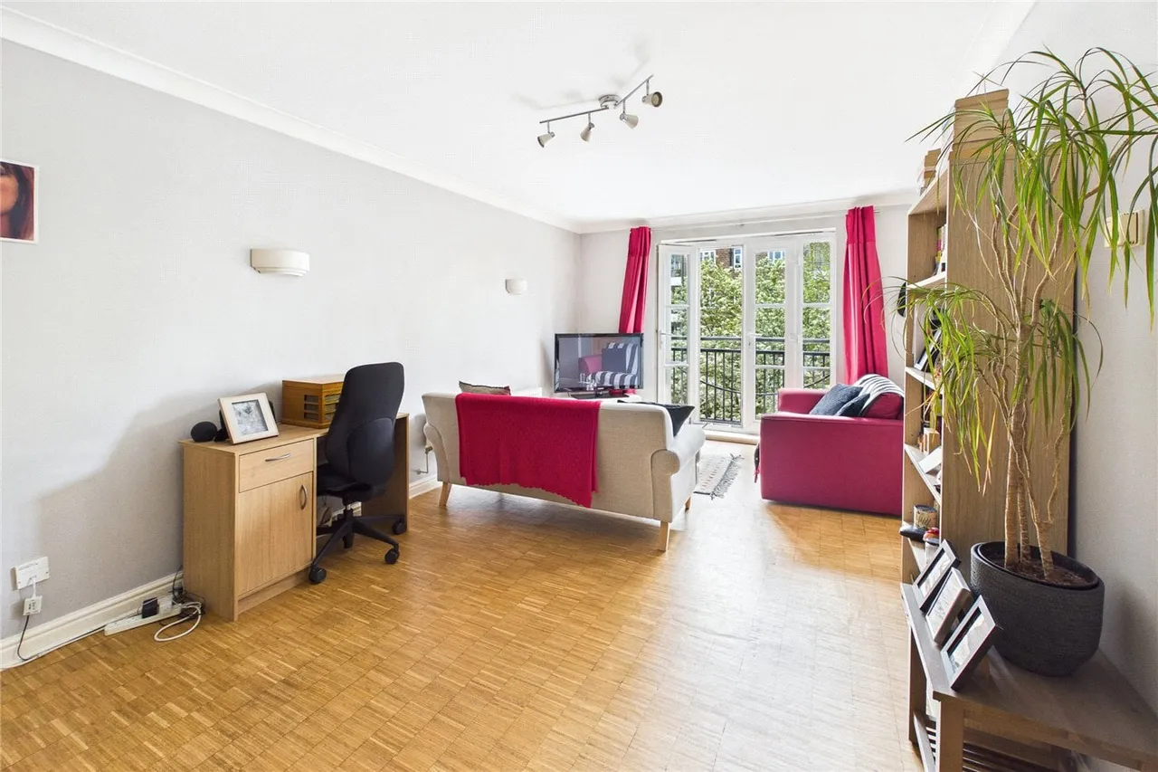 William Winter Court, 3 Charles Haller Street, London, SW2, photo 4