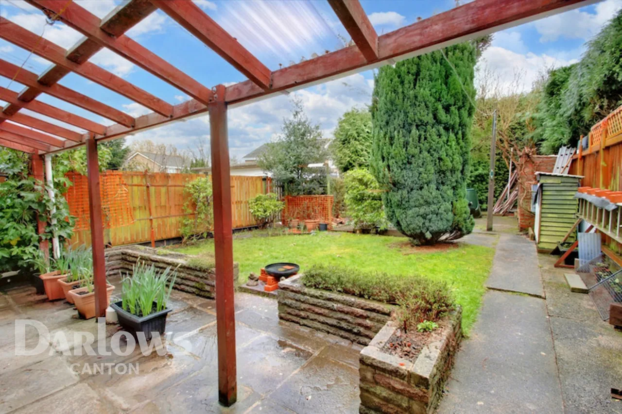 Pentrebane Road, Cardiff, photo 25