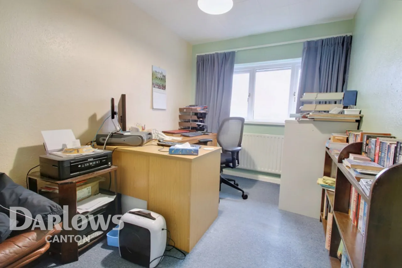 Pentrebane Road, Cardiff, photo 22