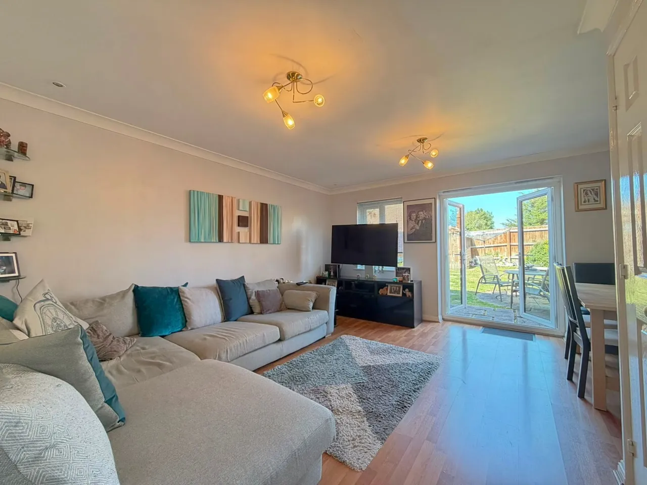 Nightingale Crescent, Harold Wood, RM3 0GD, photo 6