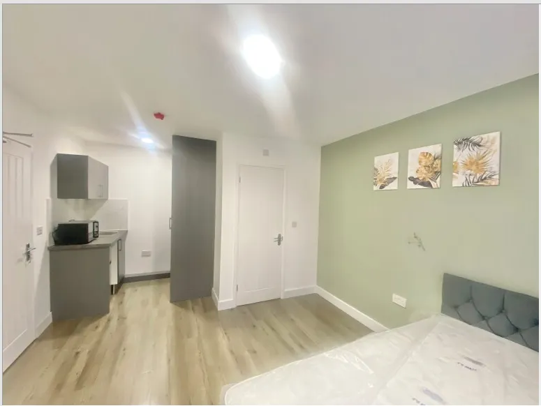 Park Avenue, Grays, RM20, photo 5