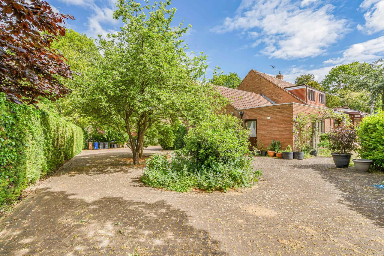 Saxon Close, Exning, CB8, photo 29
