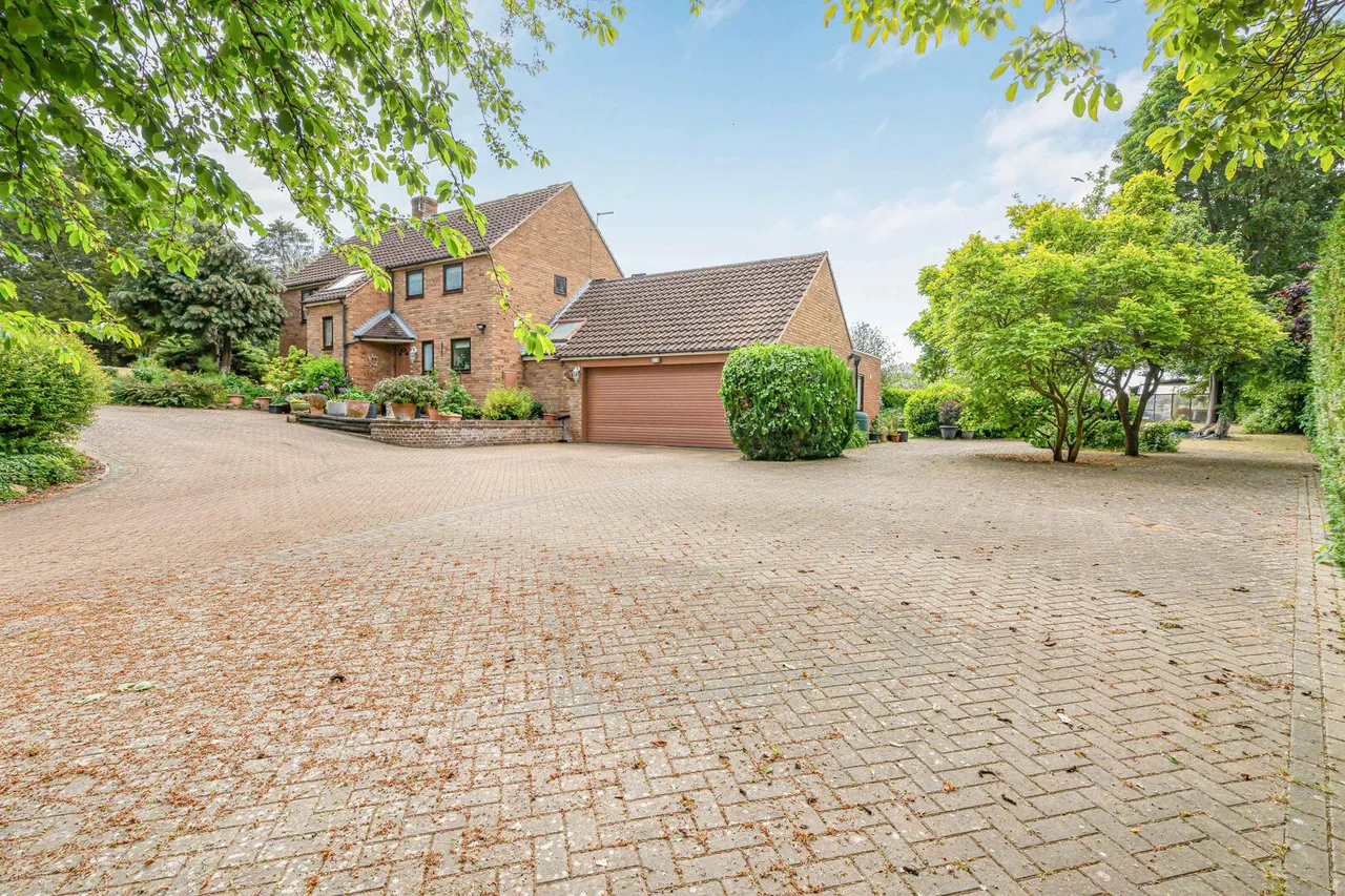 Saxon Close, Exning, CB8, photo 22