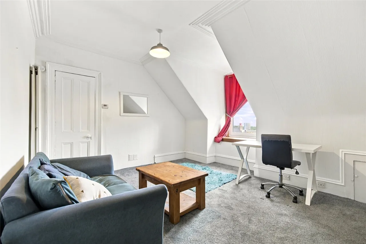 Clifton Road, Aberdeen, AB24, photo 2