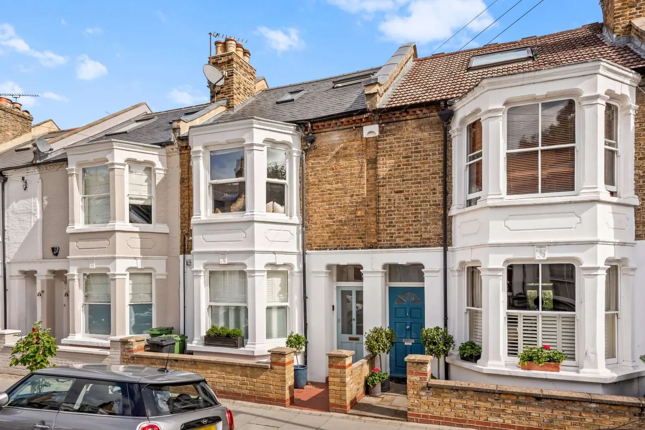 Buckmaster Road, London, SW11, photo 11