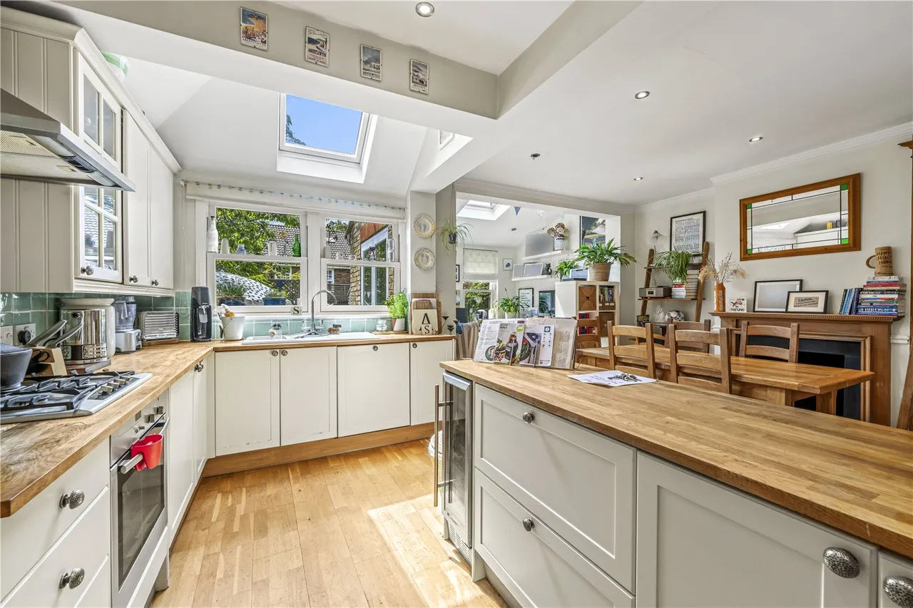 Varna Road, Hampton, TW12 2BQ, photo 5