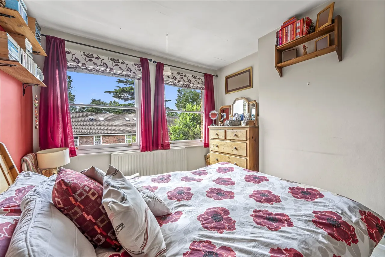 Varna Road, Hampton, TW12 2BQ, photo 9