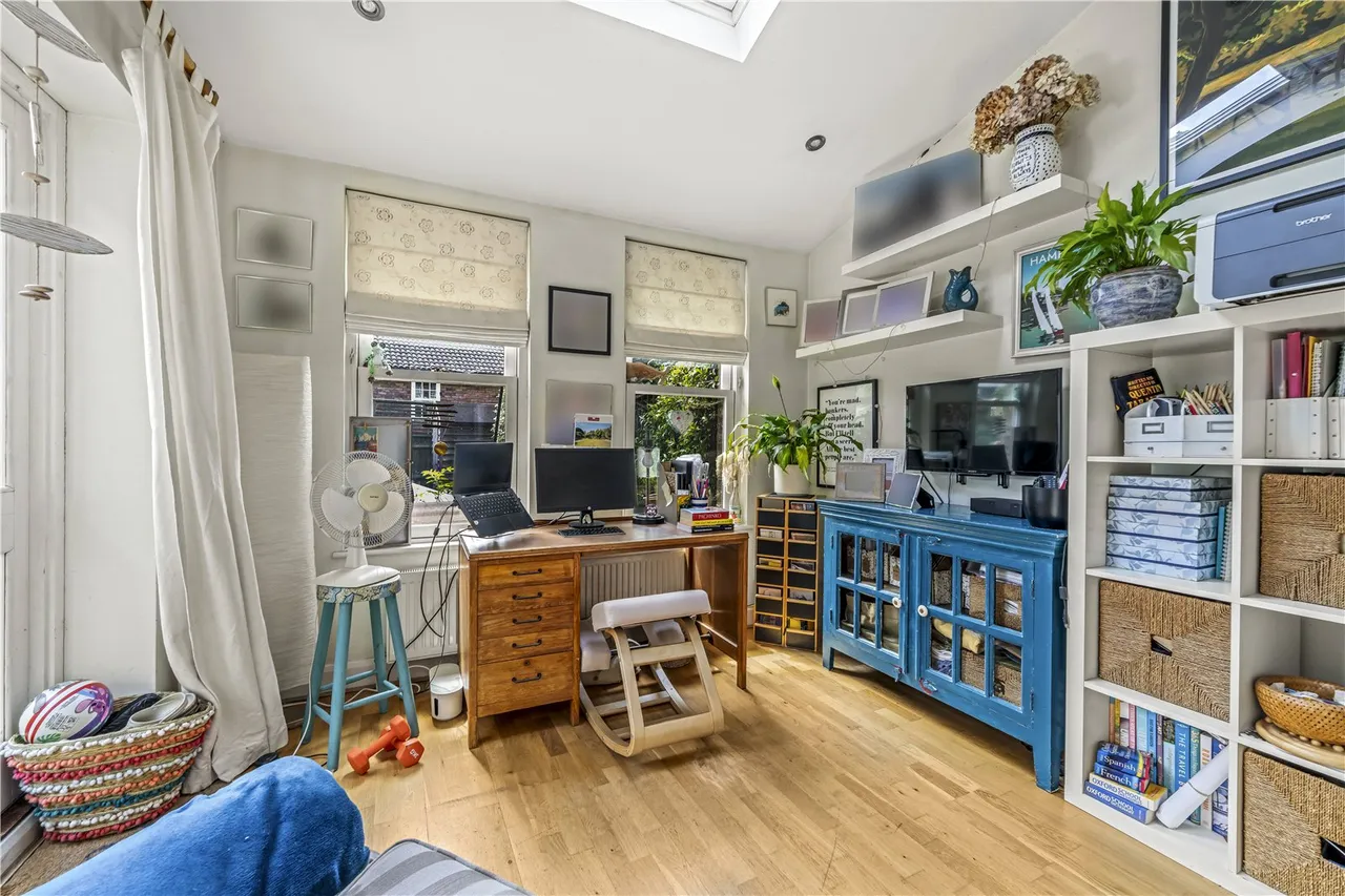 Varna Road, Hampton, TW12 2BQ, photo 7