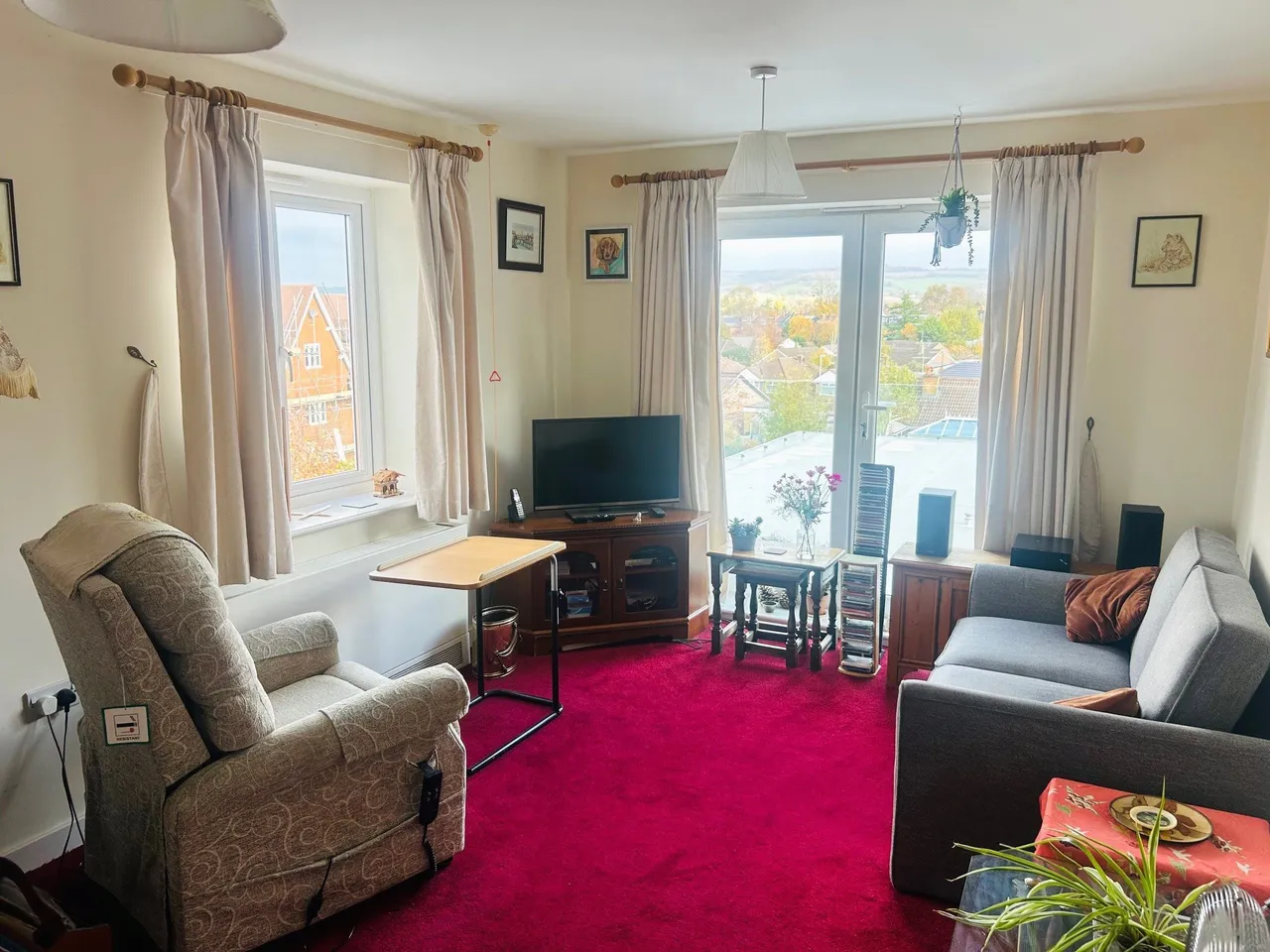 Pilley Lane, Gloucestershire, Leckhampton, GL53 9GA, photo 2