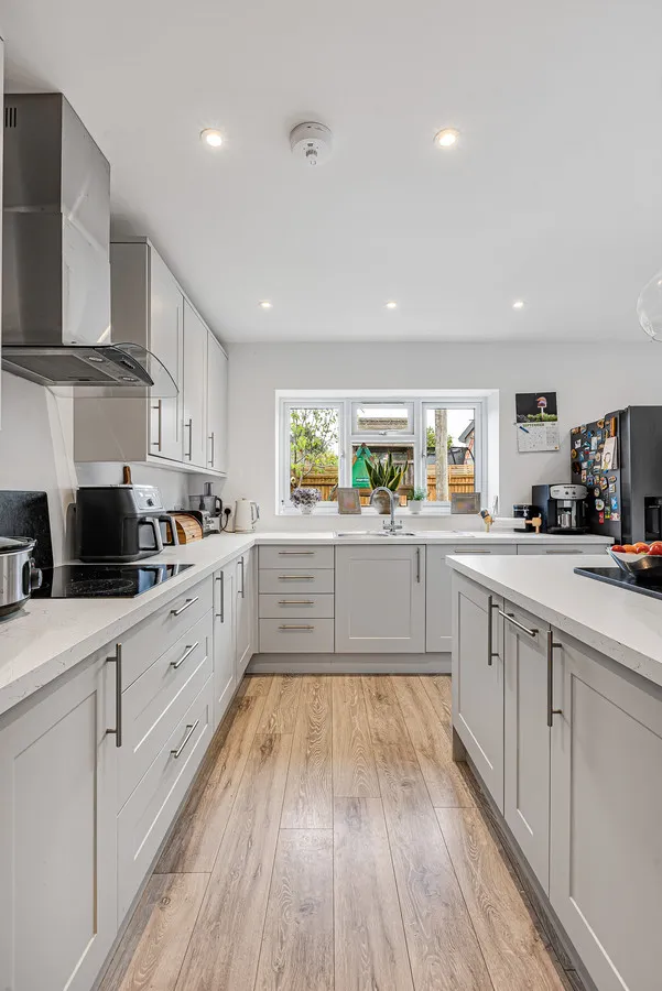 Latton Close, Southmoor, photo 9