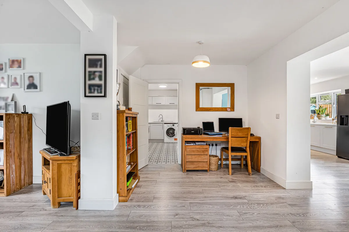 Latton Close, Southmoor, photo 20