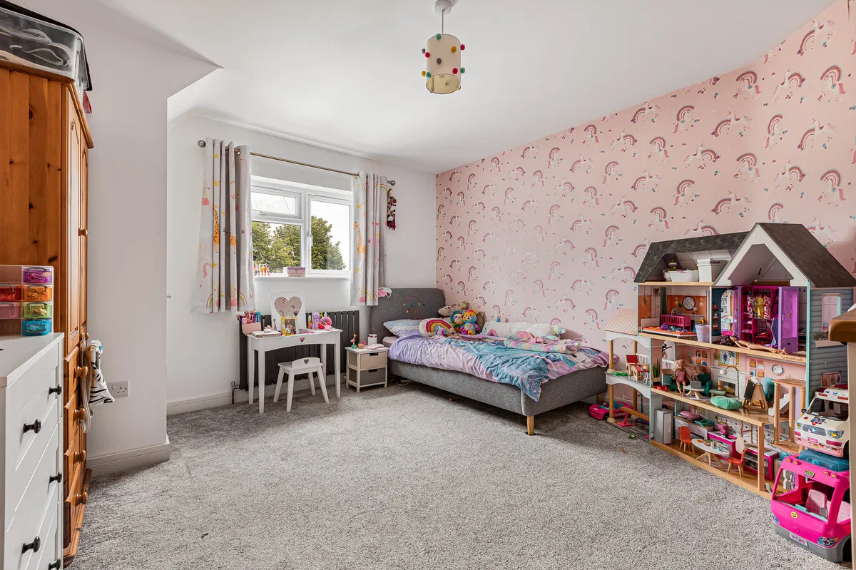 Latton Close, Southmoor, photo 28