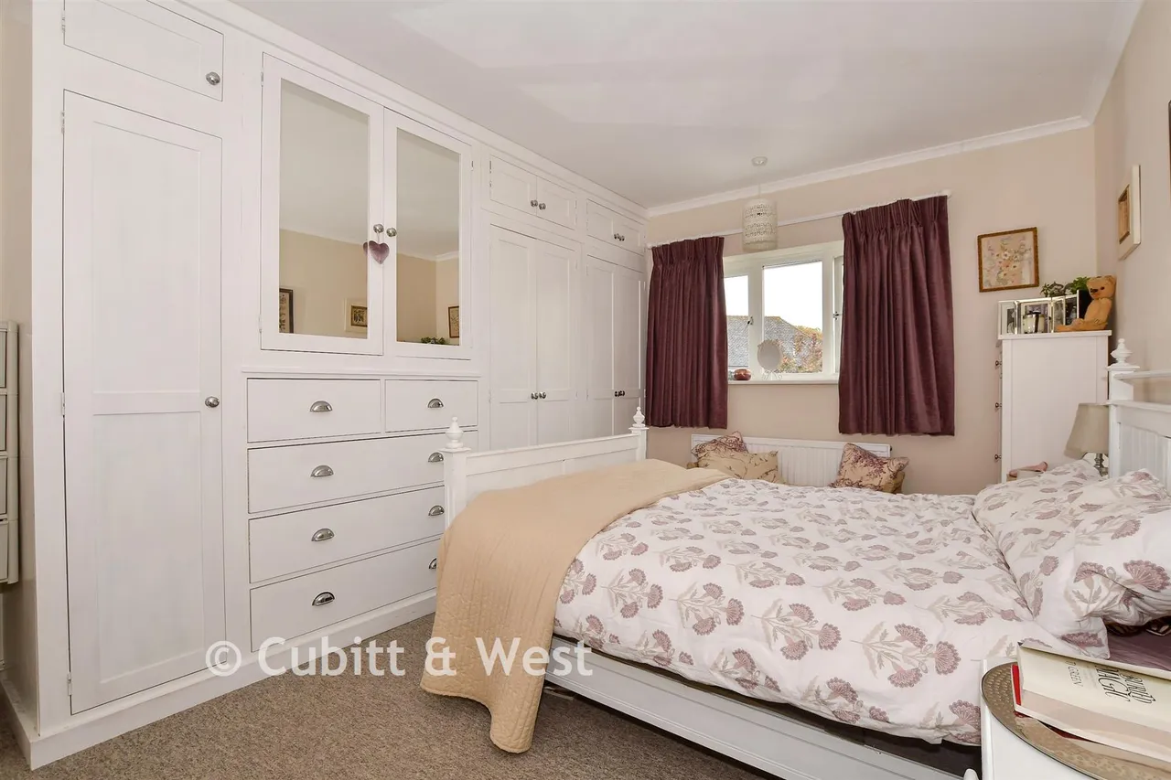Spierbridge Road, Storrington, RH20, photo 11