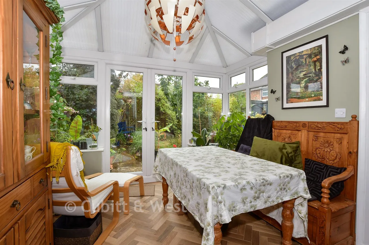 Spierbridge Road, Storrington, RH20, photo 7