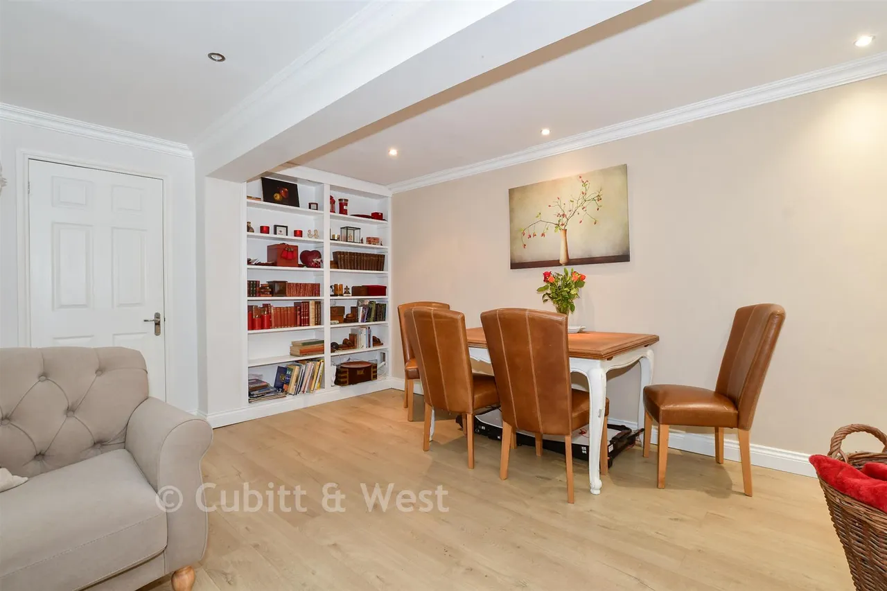 Spierbridge Road, Storrington, RH20, photo 5