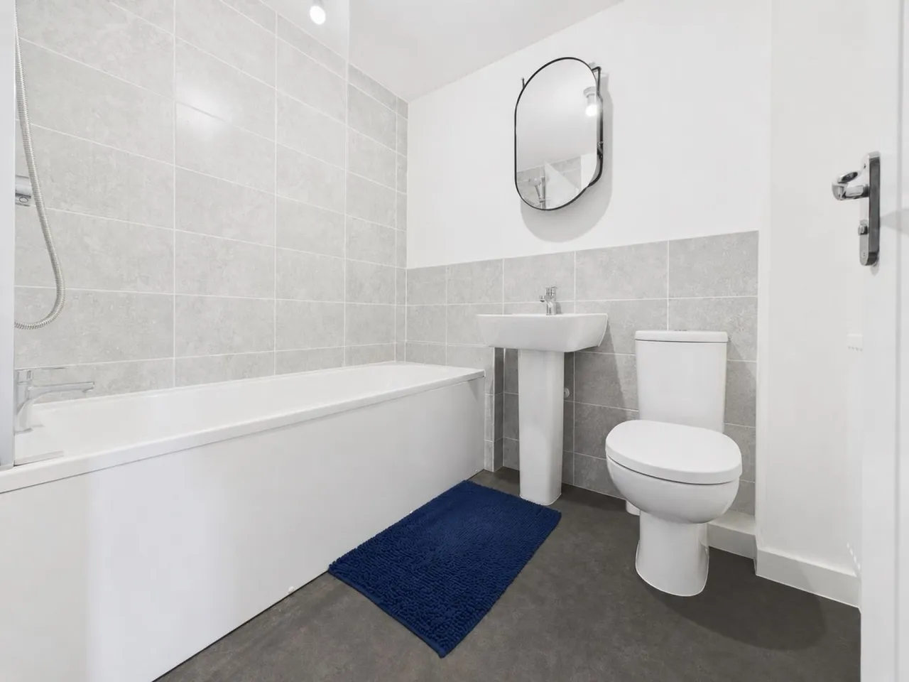 Haywood Village, Weston-Super-Mare, BS24, photo 8