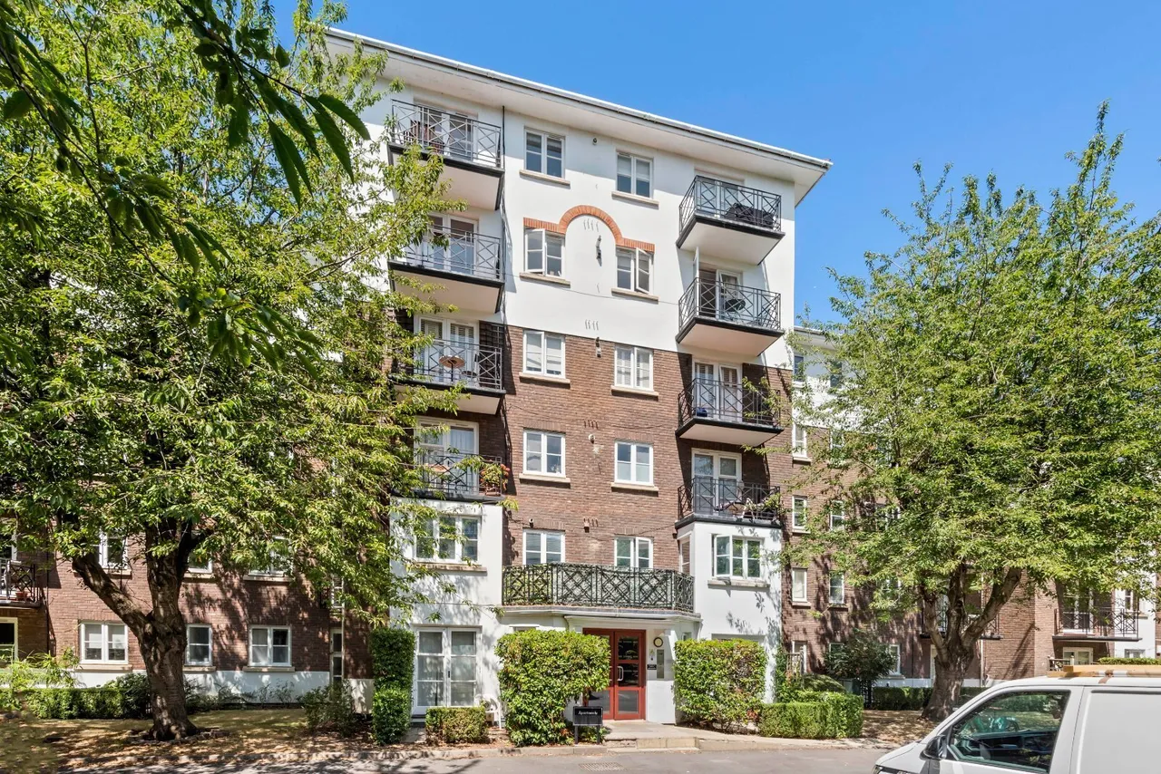 Brompton Park Crescent, West Brompton, SW6, photo 9