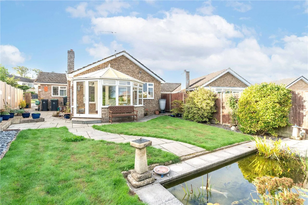 Lacy Drive, Wimborne, BH21, photo 2