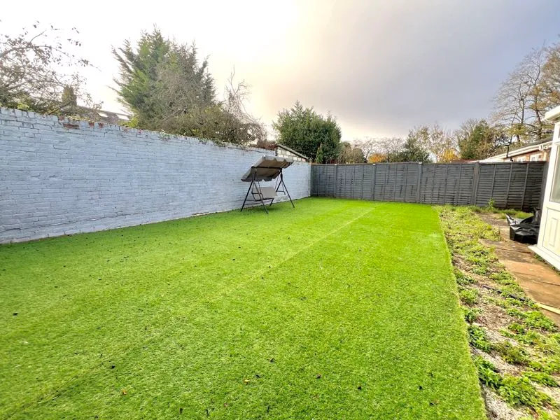 Linden Close, Dunstable LU5 4PF, photo 12