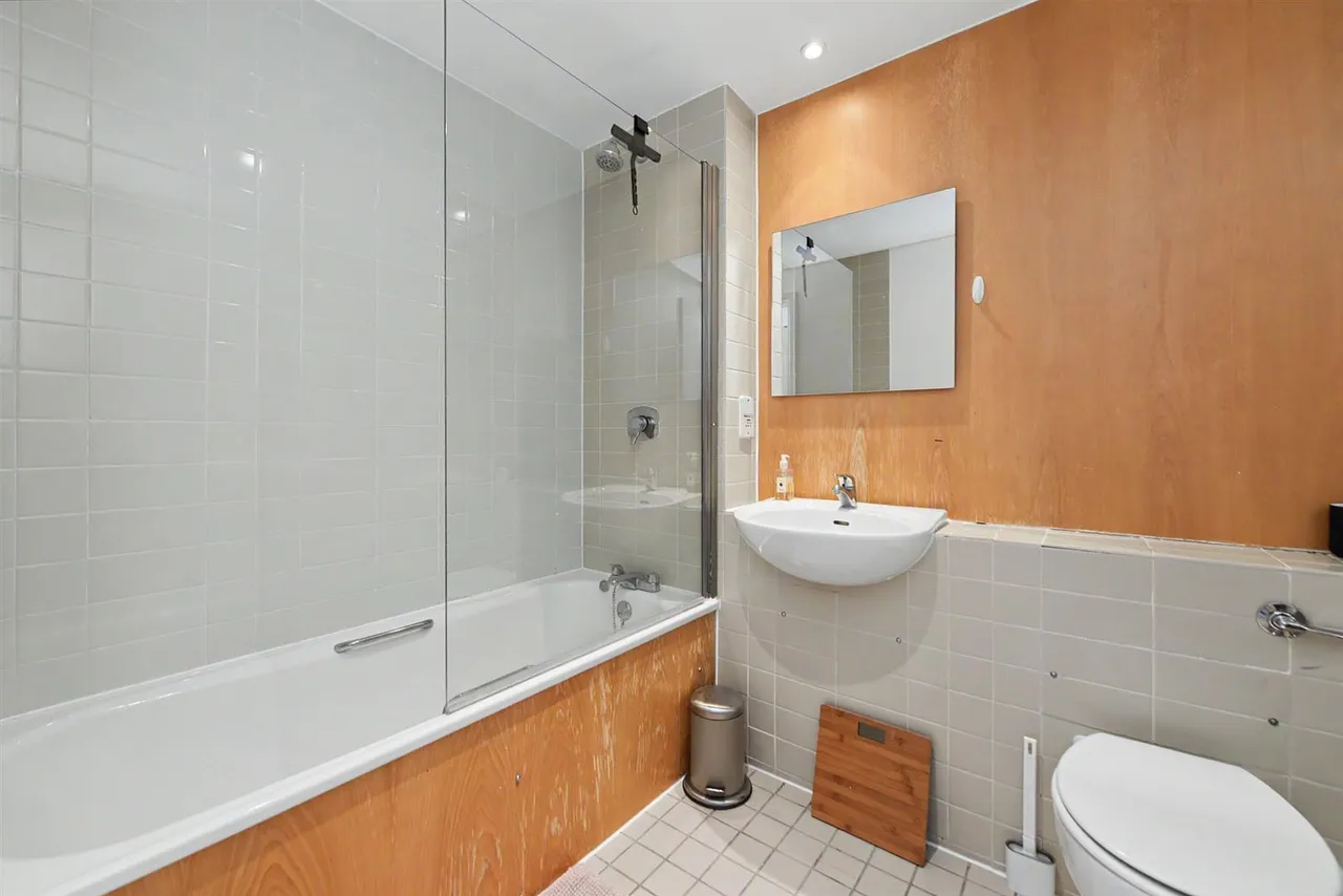 Pierpoint Building, Millennium Harbour, 16 Westferry Road, London, E14 8NQ, photo 6