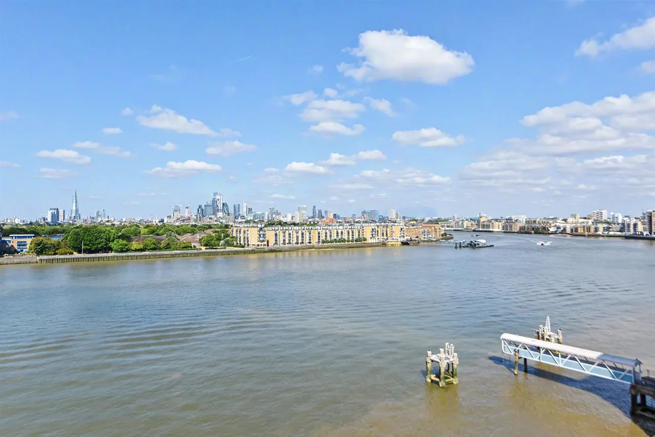 Pierpoint Building, Millennium Harbour, 16 Westferry Road, London, E14 8NQ, photo 9
