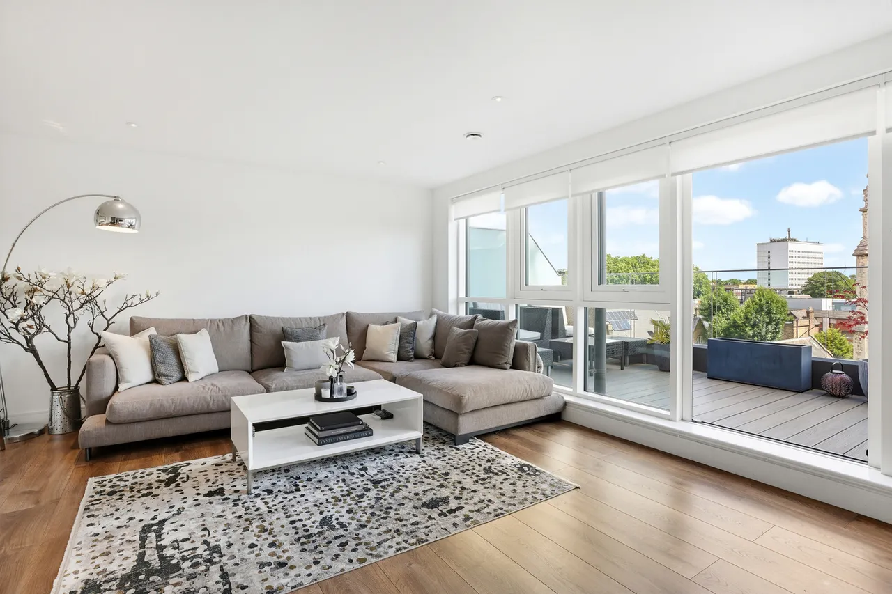 Quartz House, Dickens Yard, W5, photo 9