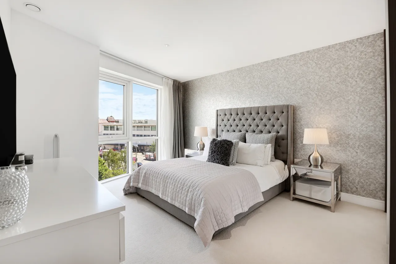 Quartz House, Dickens Yard, W5, photo 6