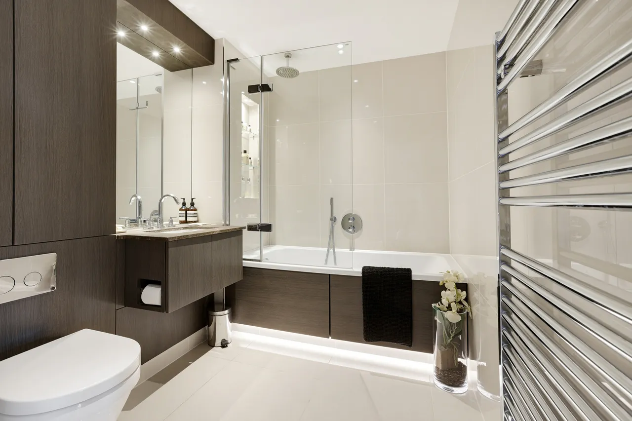 Quartz House, Dickens Yard, W5, photo 5