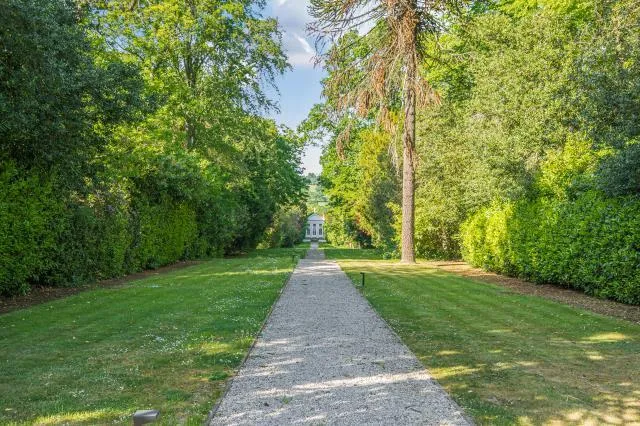 The Ridgeway, London, NW7, photo 19