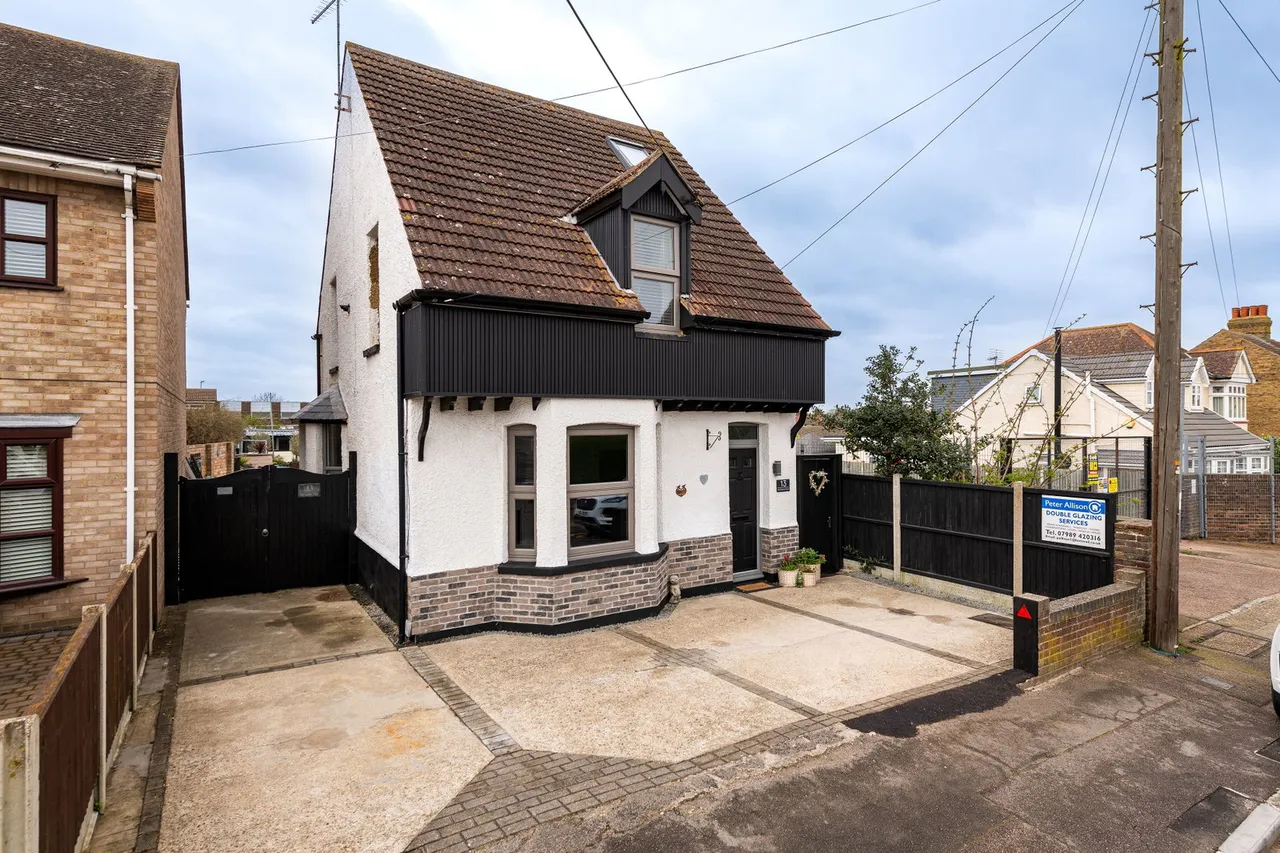 Southdown Road, Minster On Sea, ME12, photo 26