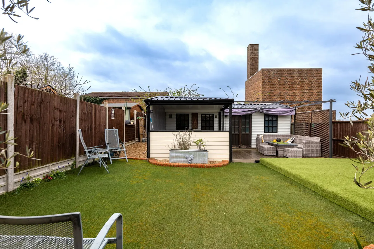 Southdown Road, Minster On Sea, ME12, photo 9
