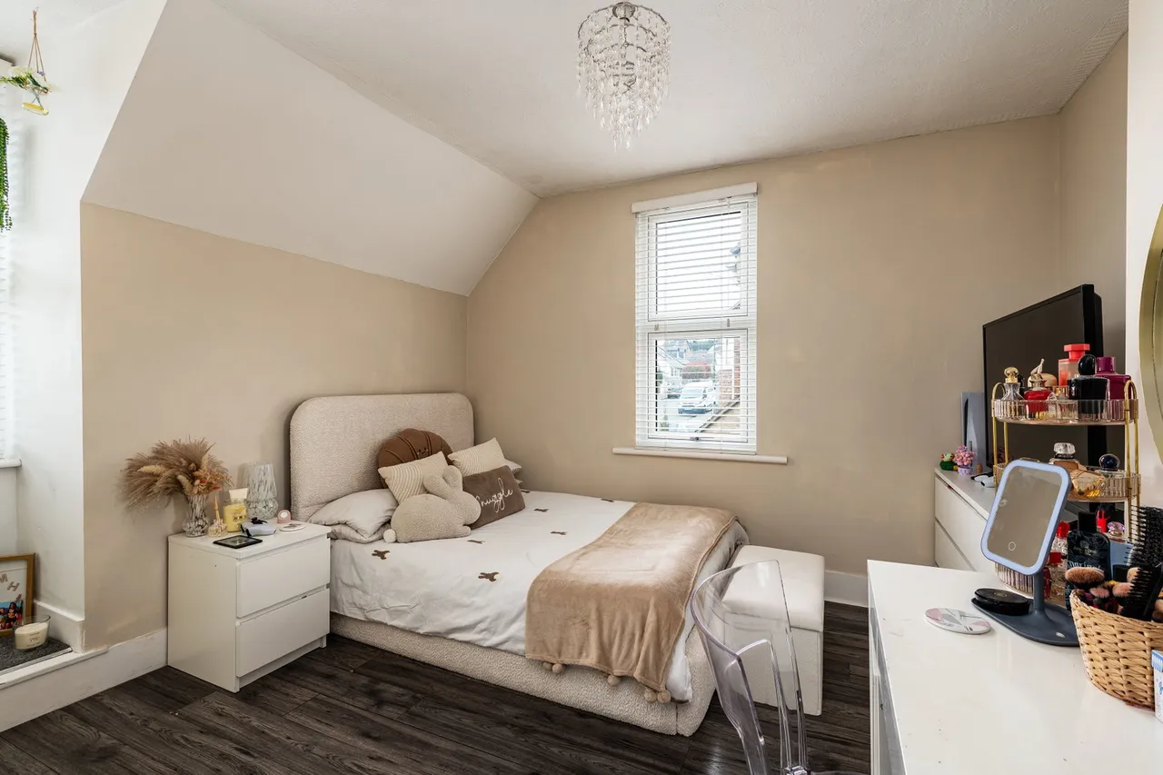 Southdown Road, Minster On Sea, ME12, photo 12