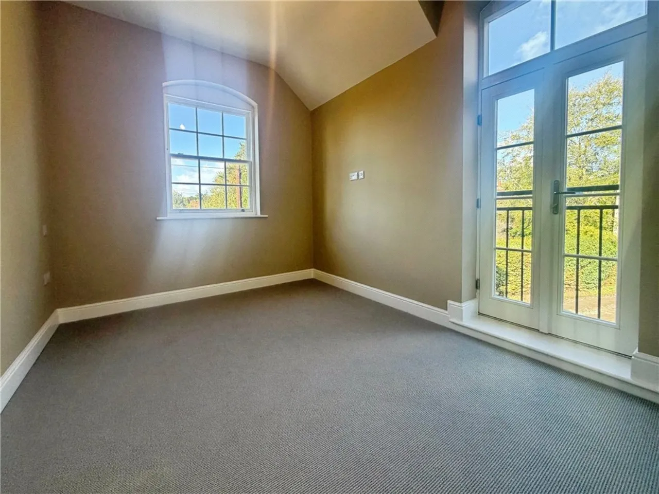 Embley Lane, East Wellow, SO51, photo 3