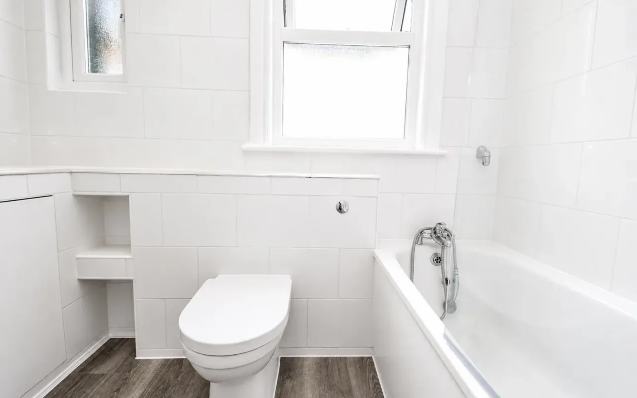 Park Avenue, Palmers Green, London N13, photo 8