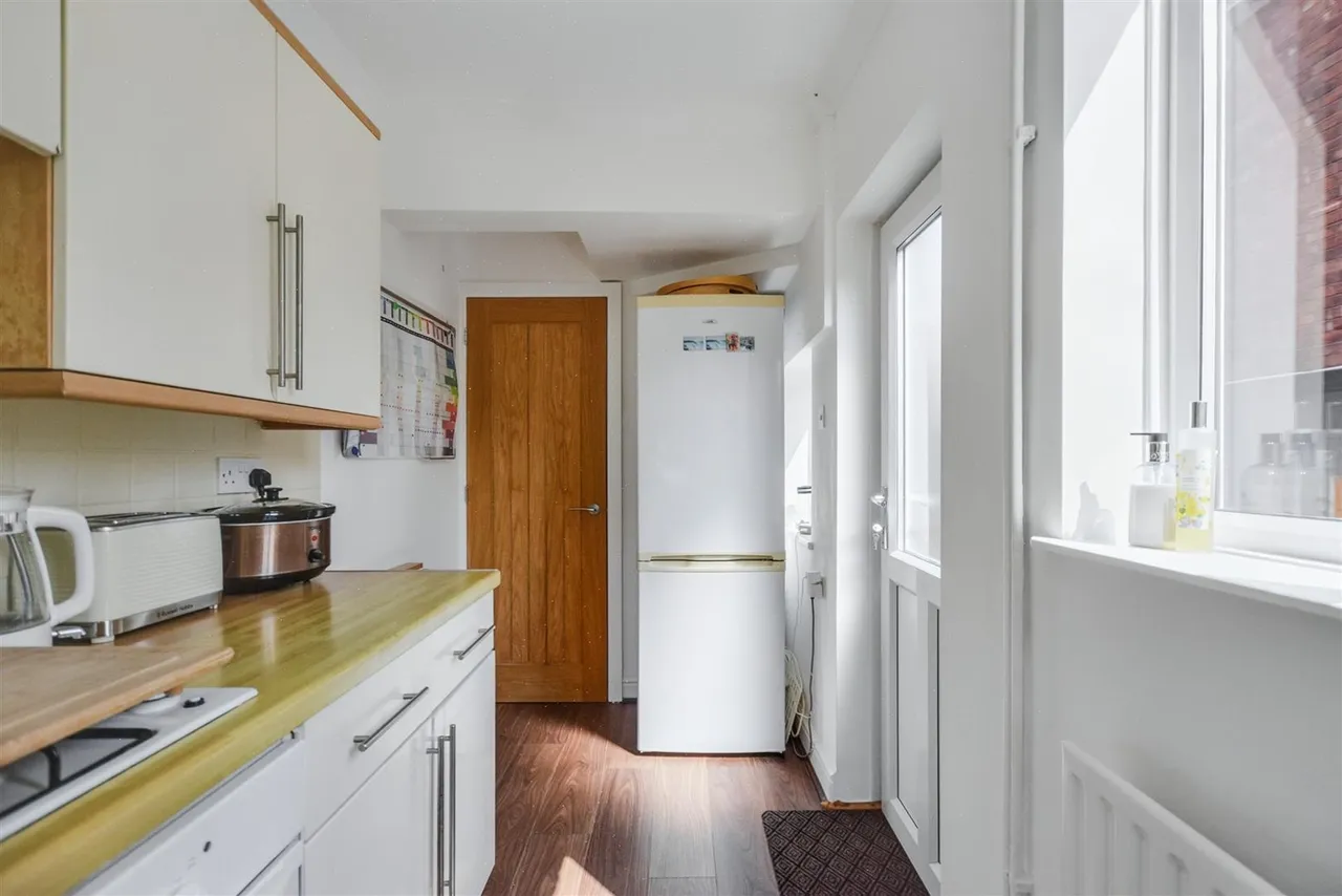 Ashfield Avenue, Beeston Rylands, NG9, photo 10