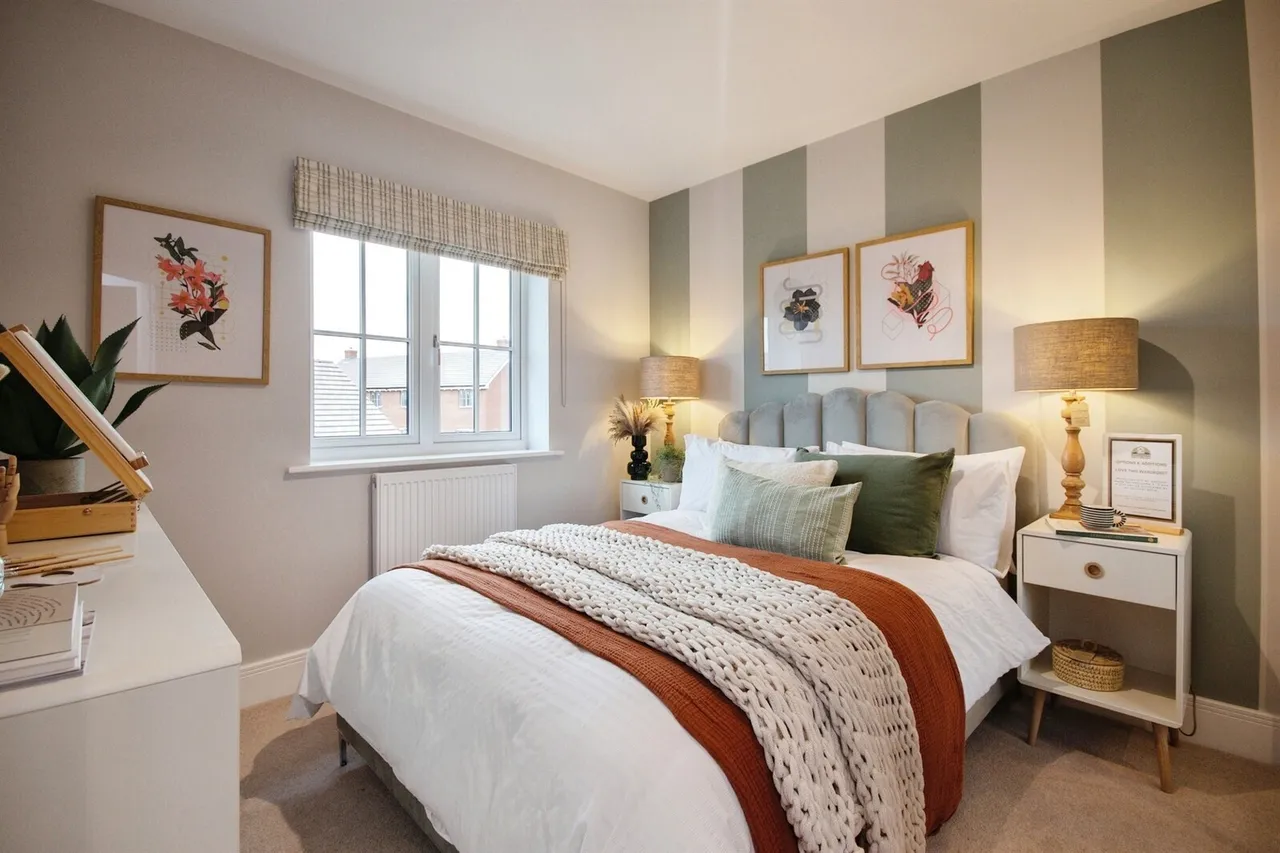 Brockhills Lane, New Milton, photo 5