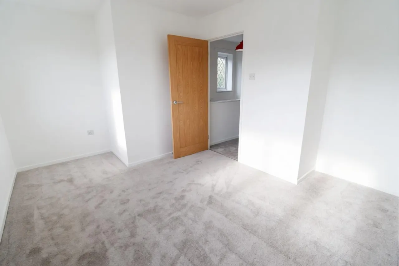 Heatherdale, Telford, photo 9