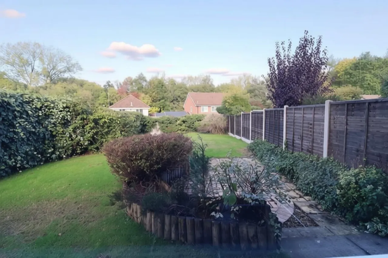 Heatherdale, Telford, photo 23