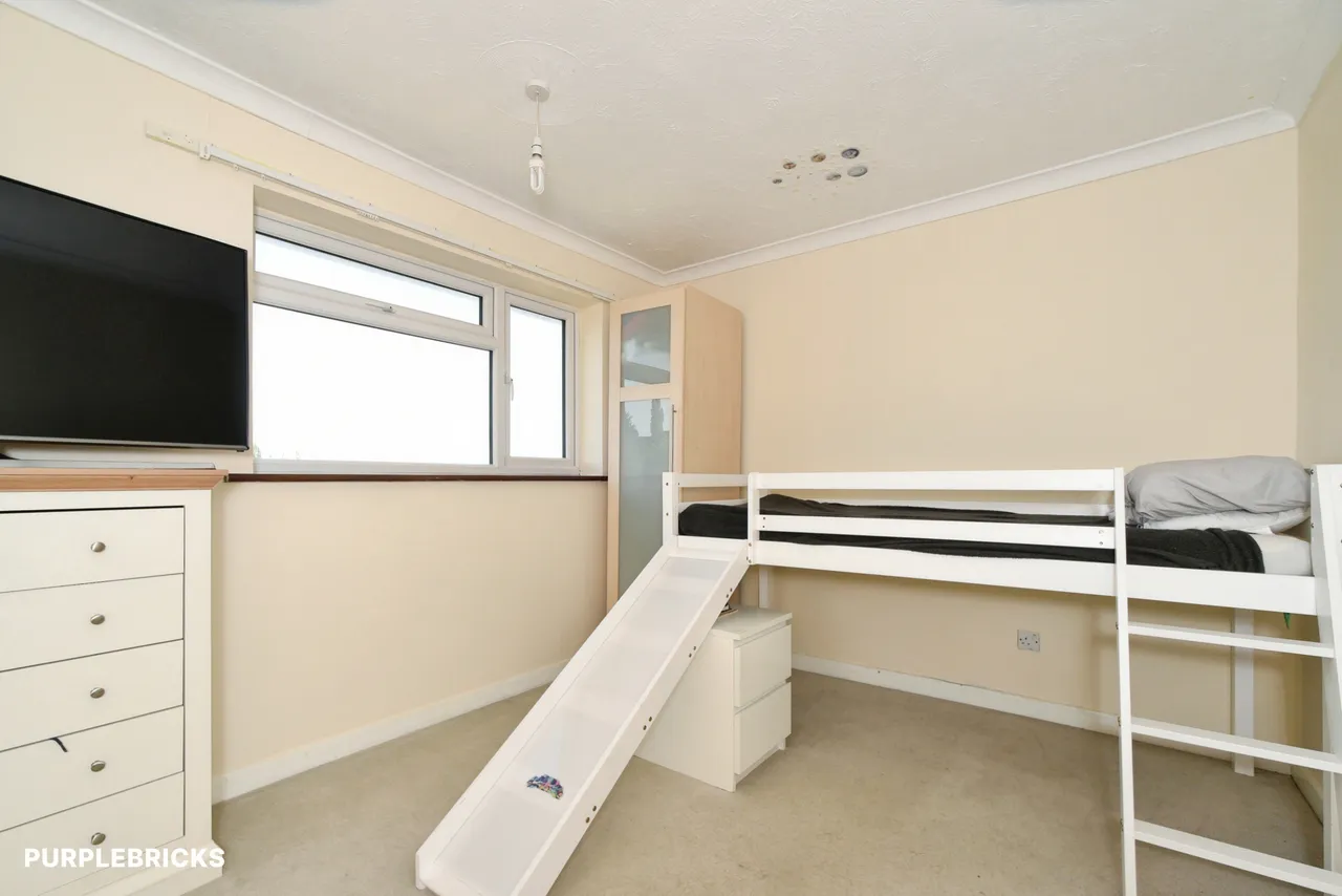 Kennet Avenue, Greenmeadow, SN25, photo 14