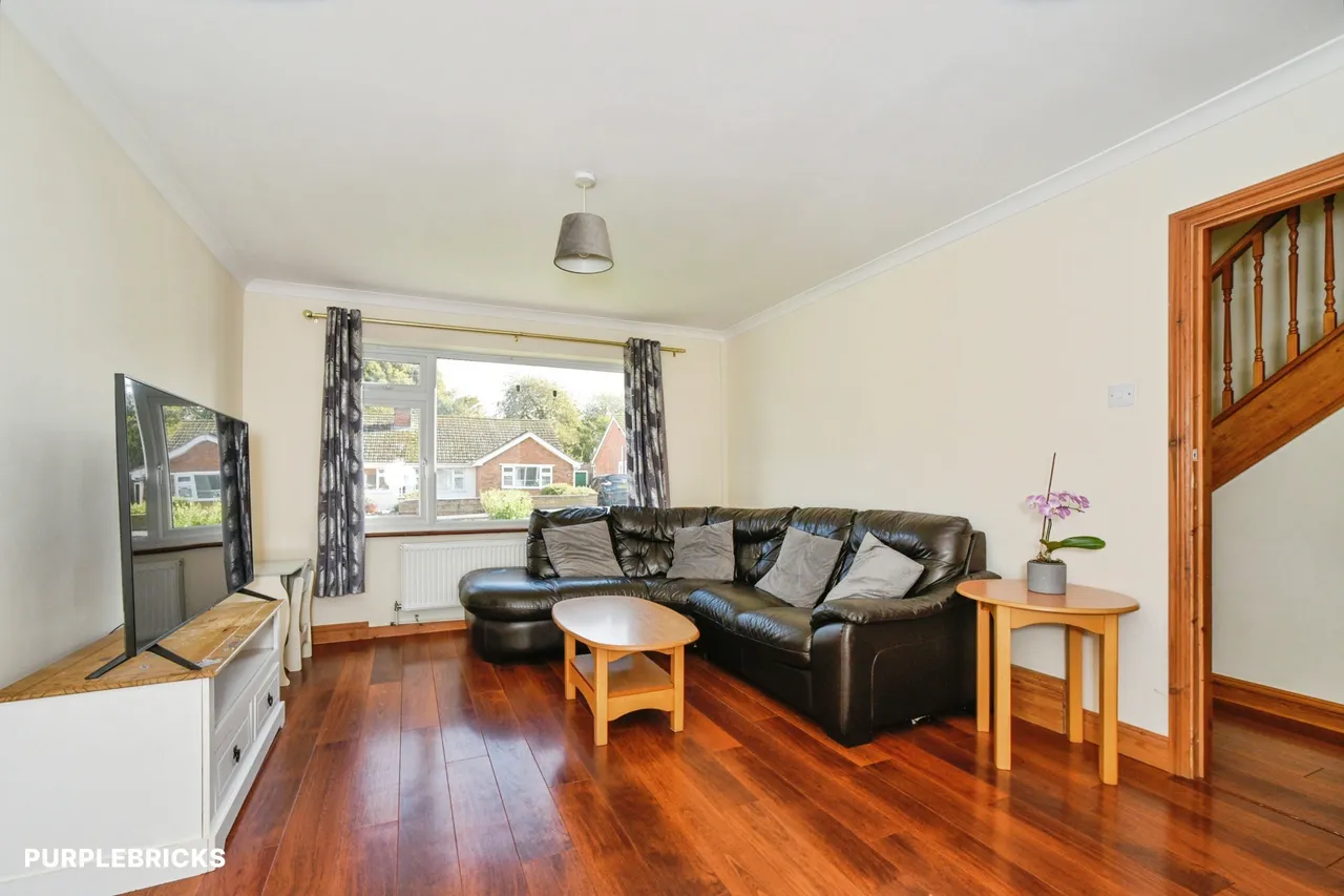 Kennet Avenue, Greenmeadow, SN25, photo 2