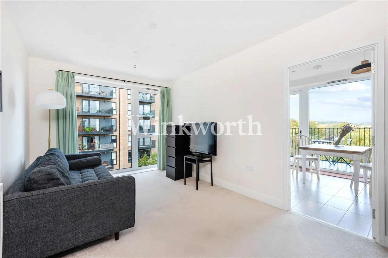 Hampden Road, London, N8, photo 2